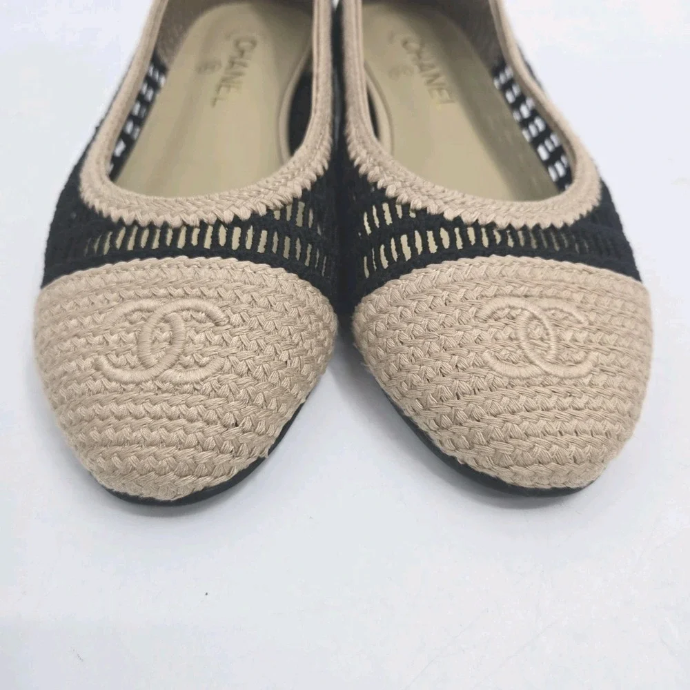 Chanel Ballet Flats Women's Size 41 / US 10 Raffia Mesh Cap Toe Beige Black